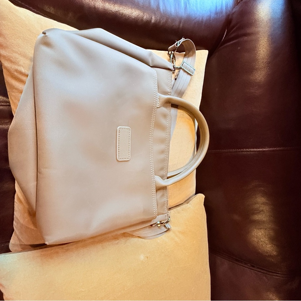 Women's Convertible Tote Bag in Light Beige